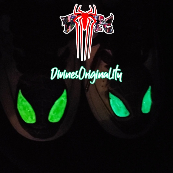 Nike air force 1 low Glow in the dark Spider-man. BLACK FRIDAY SALE - Picture 3 of 12